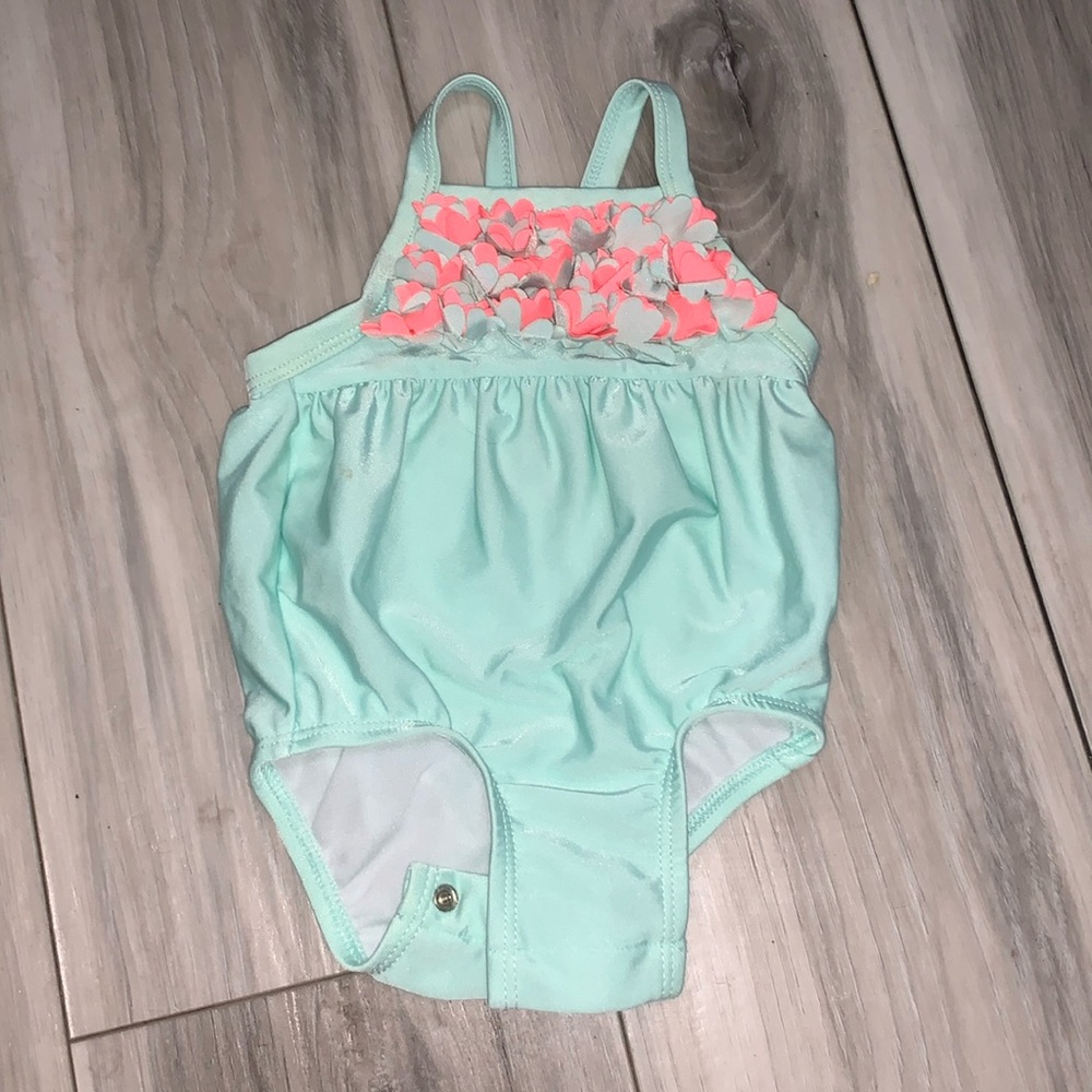 1️⃣ Baby swimsuit 3-6 mos. Cat & Jack